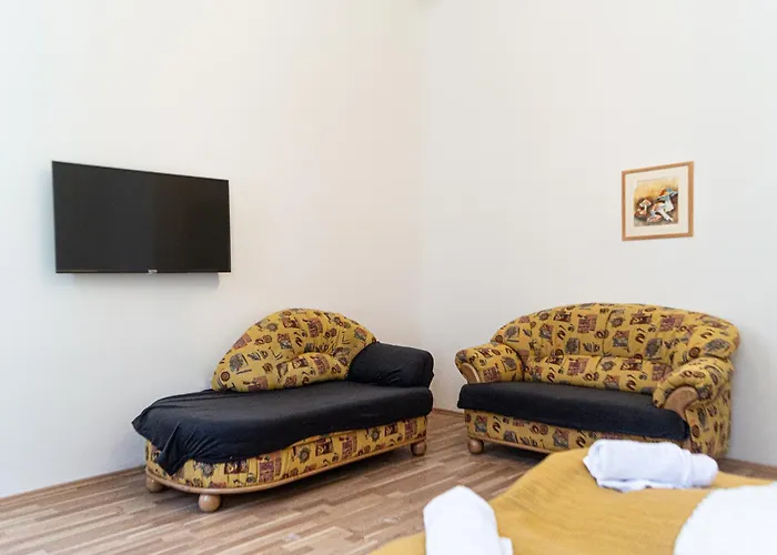 Pleasant 3Br Shared Apartment- Ideal For Longstays